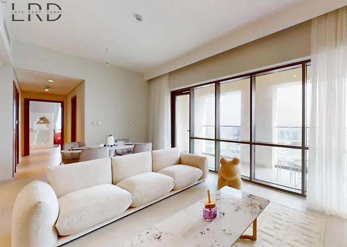 Stylish And Chic 2Br Apartment In Dubai Creek Harbour