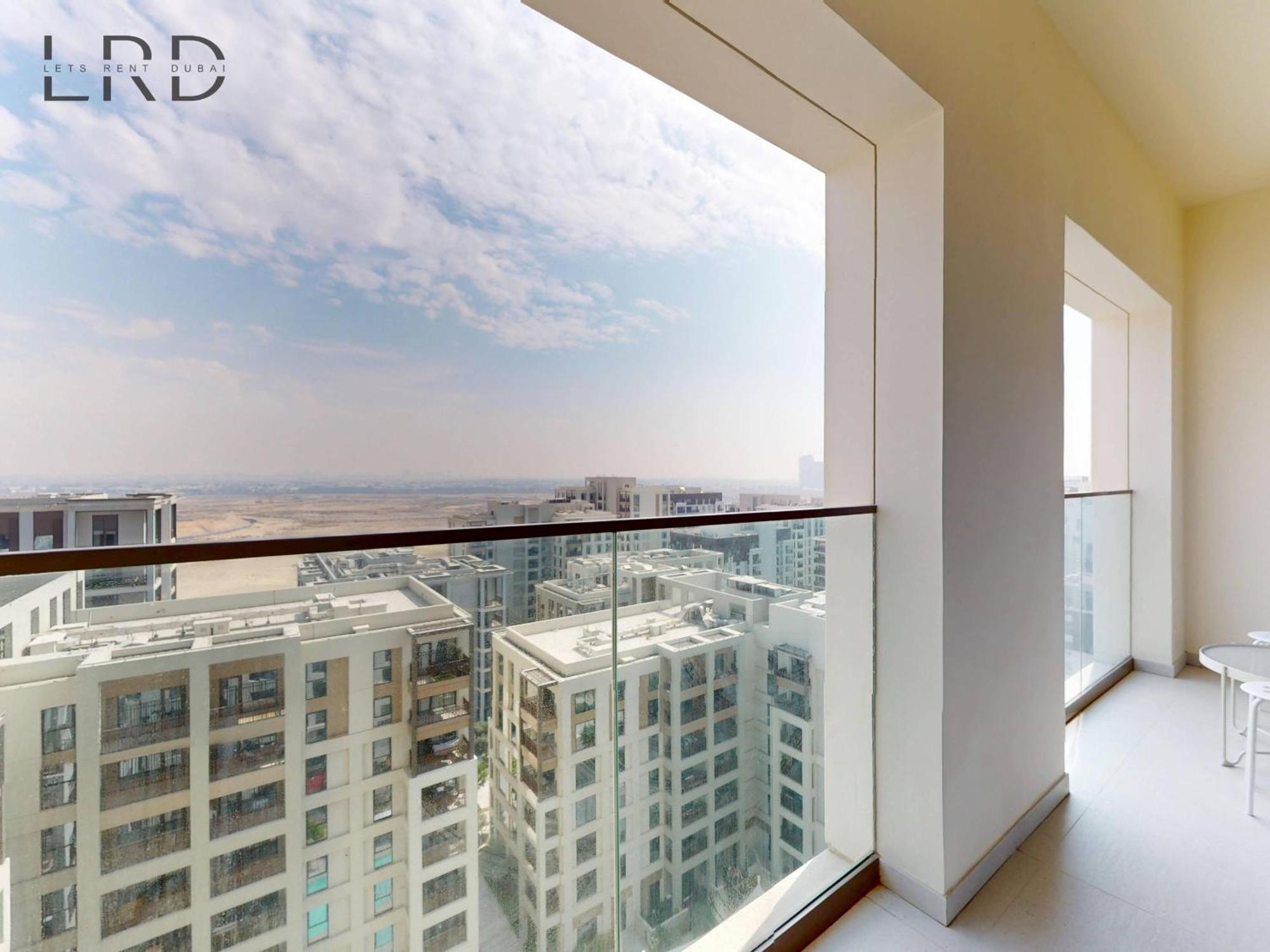 Apartment Stylish And Chic 2br In Creek Harbour